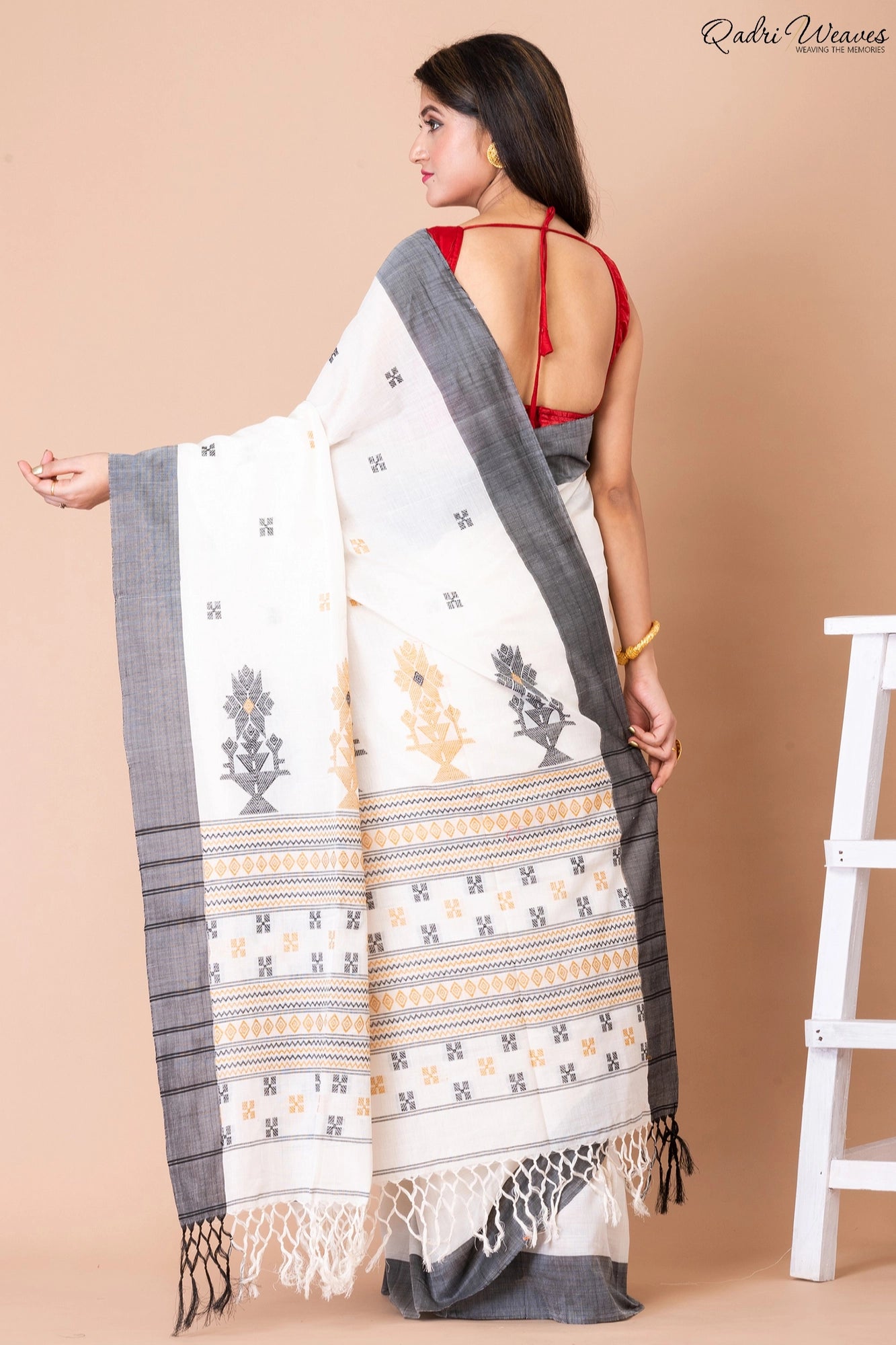 Handloom White Mercerized Cotton Saree