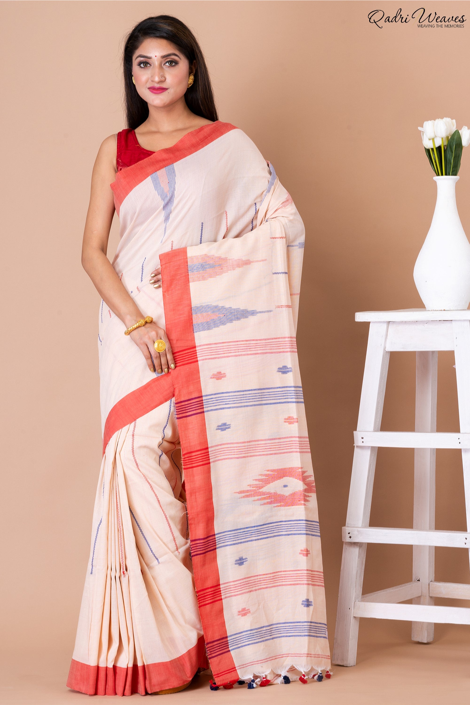 Handloom Cantaloupe Pure Cotton Kantha & Jamdani Saree