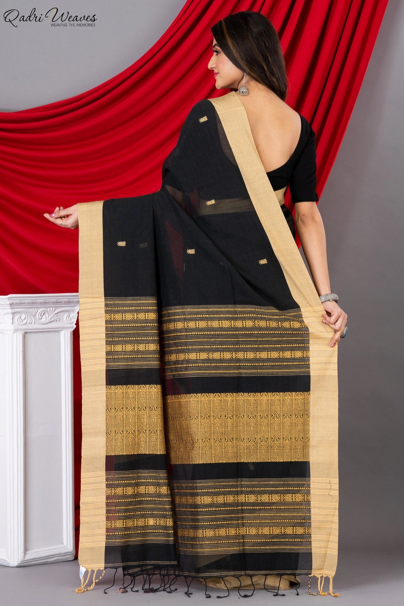 Handloom Blackish Khadi Cotton Tangail Saree