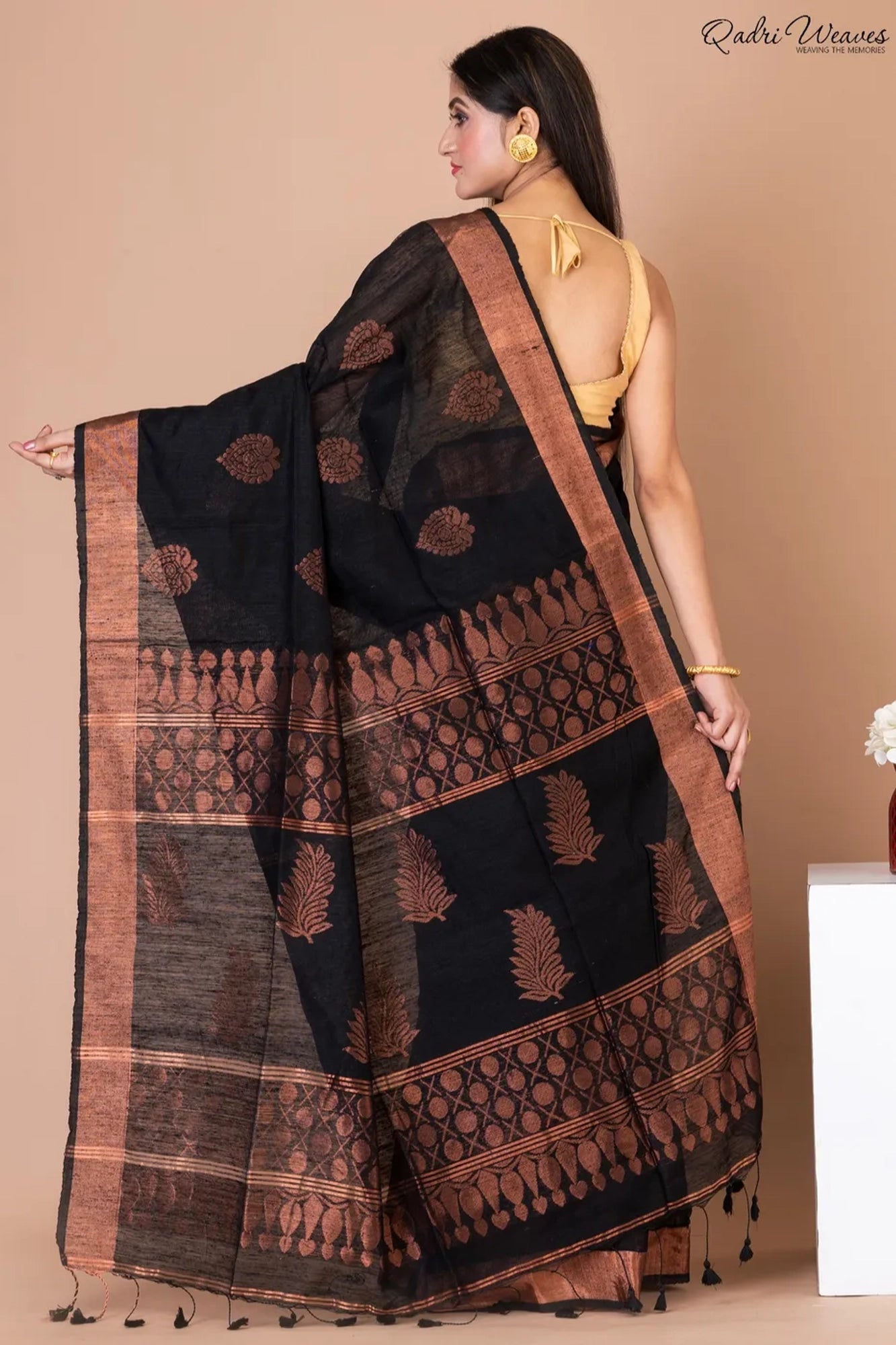 Handloom Black Matka Silk Saree with Zari Work