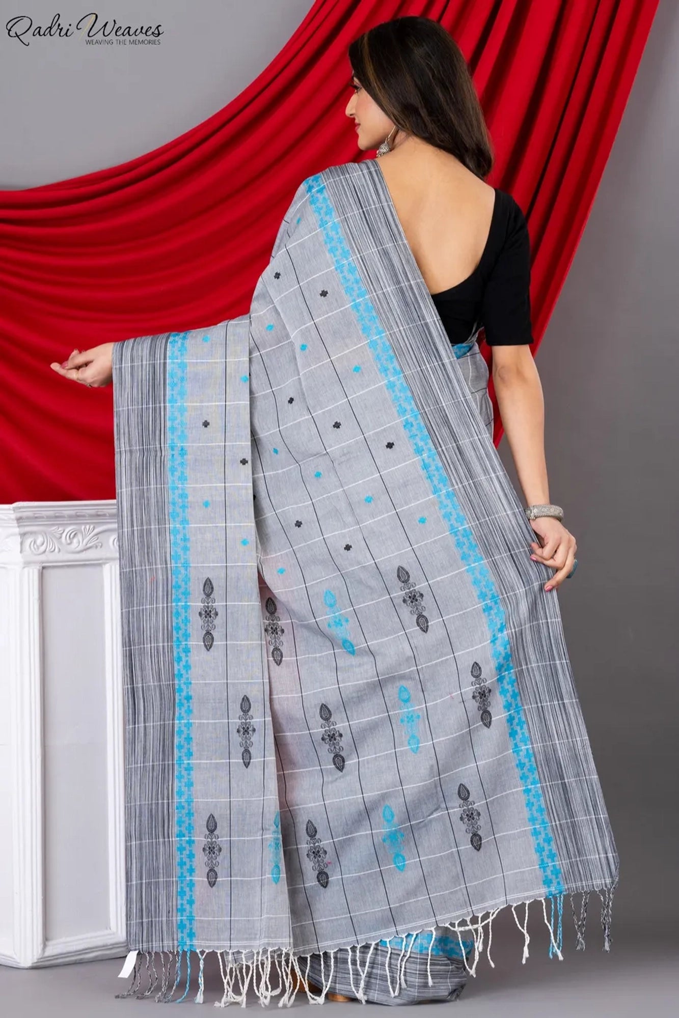 Handloom Silver Grey Mercerized Cotton (100/2 Count) Saree