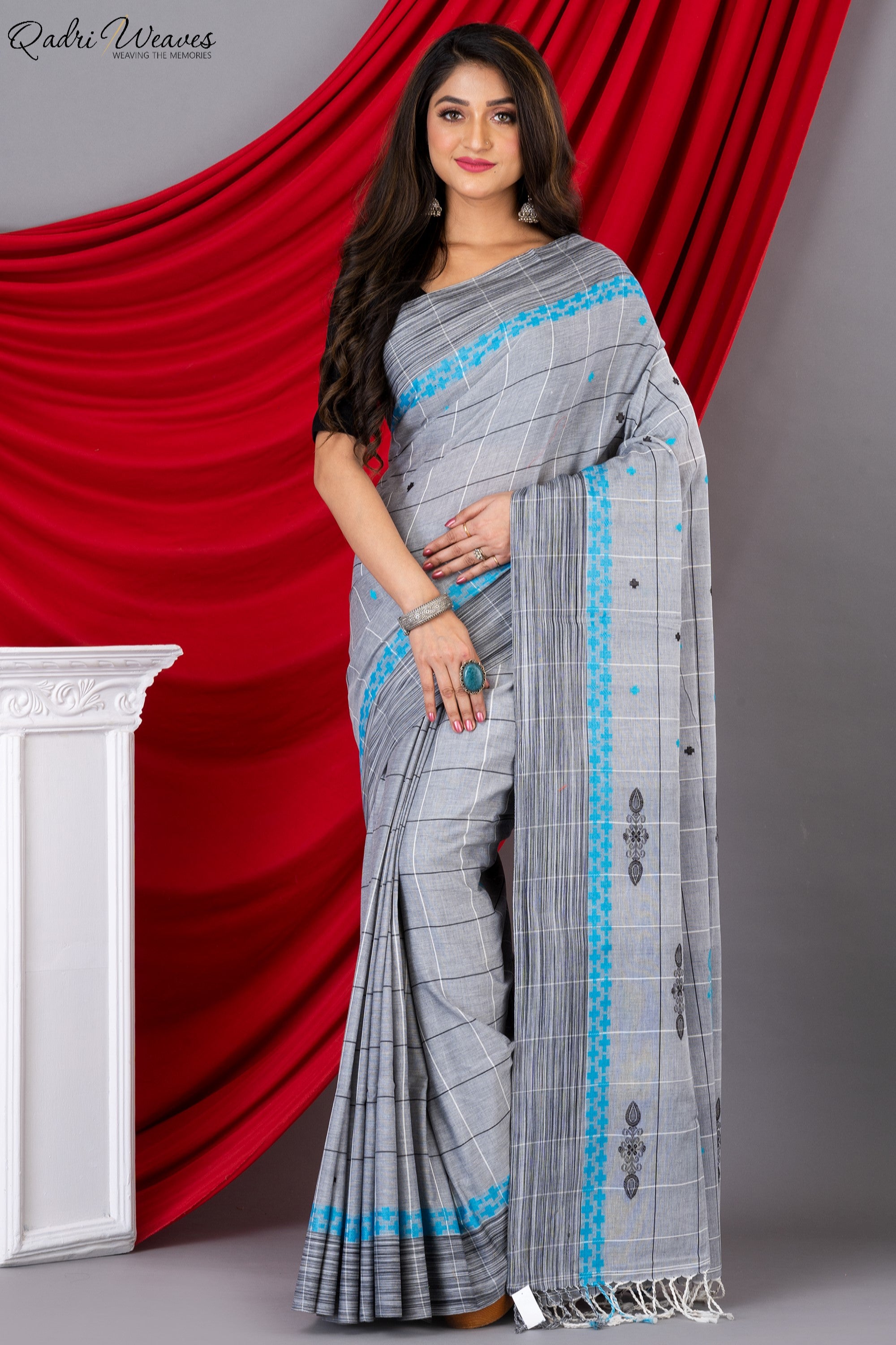 Handloom Silver Grey Mercerized Cotton (100/2 Count) Saree