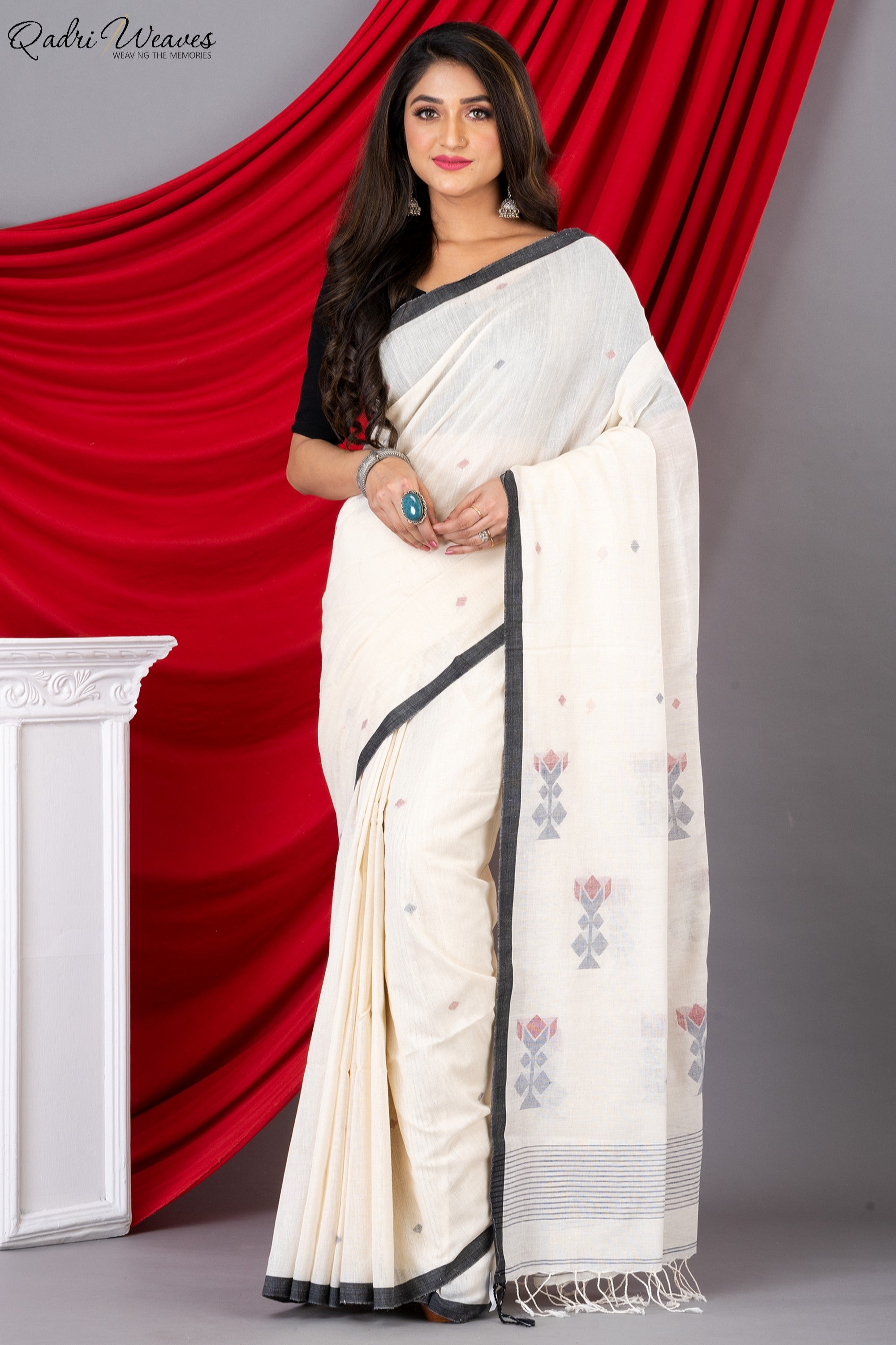 Handloom Ivory Pure Khadi Cotton Tangail Saree