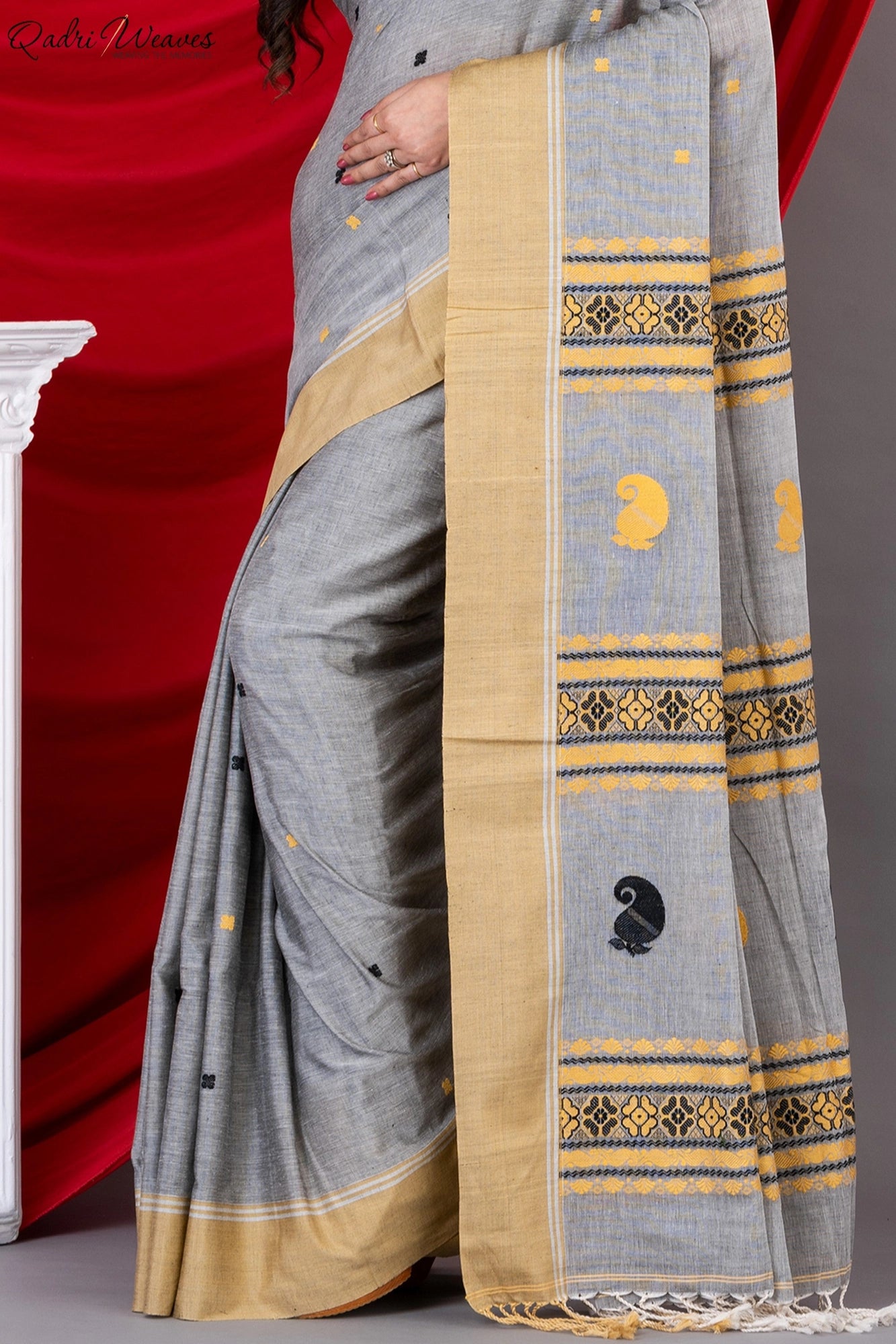 Handloom Grey Mercerized Premium (100/2 Count) Cotton Saree