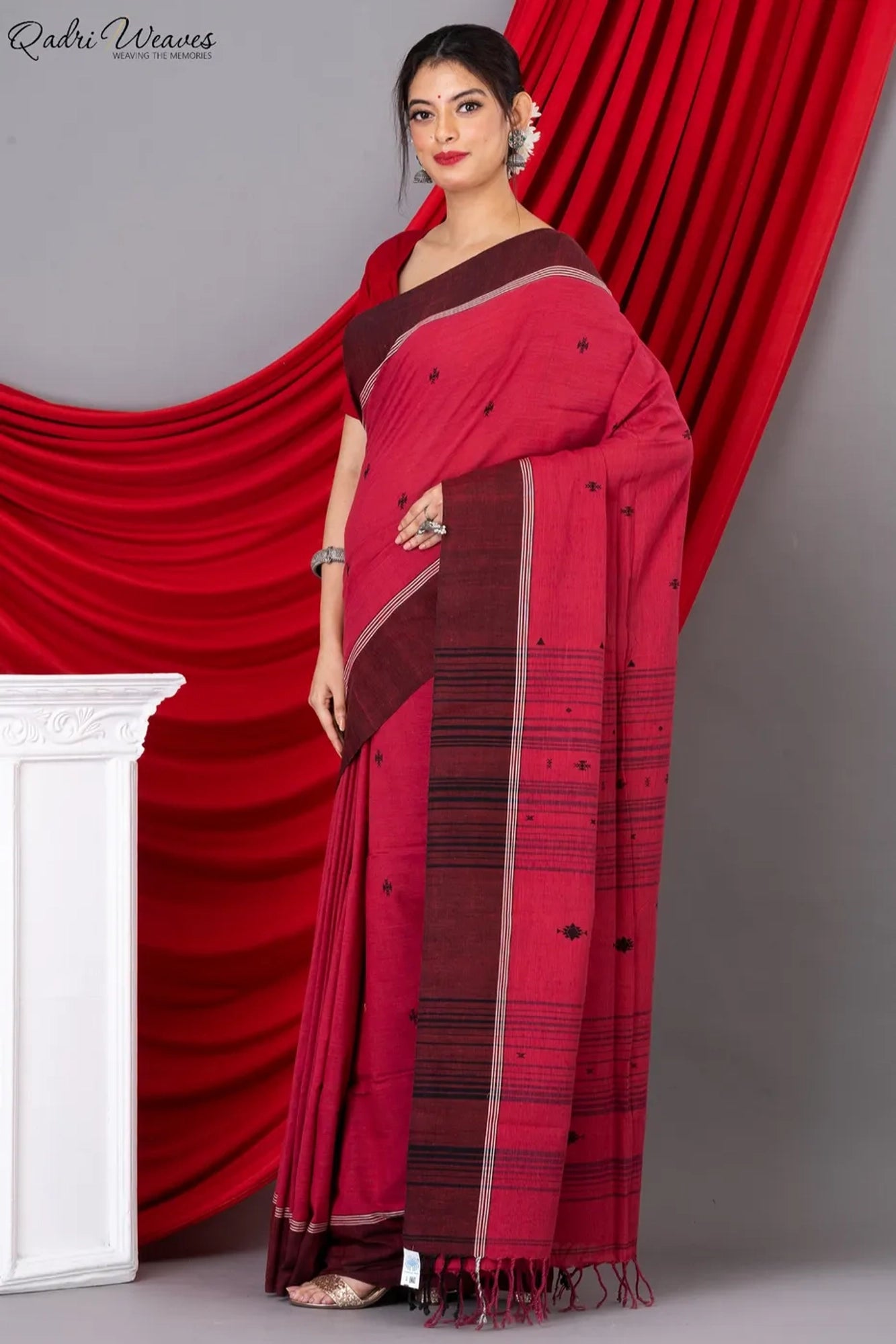 Handloom Red Khadi Cotton Tangail Saree