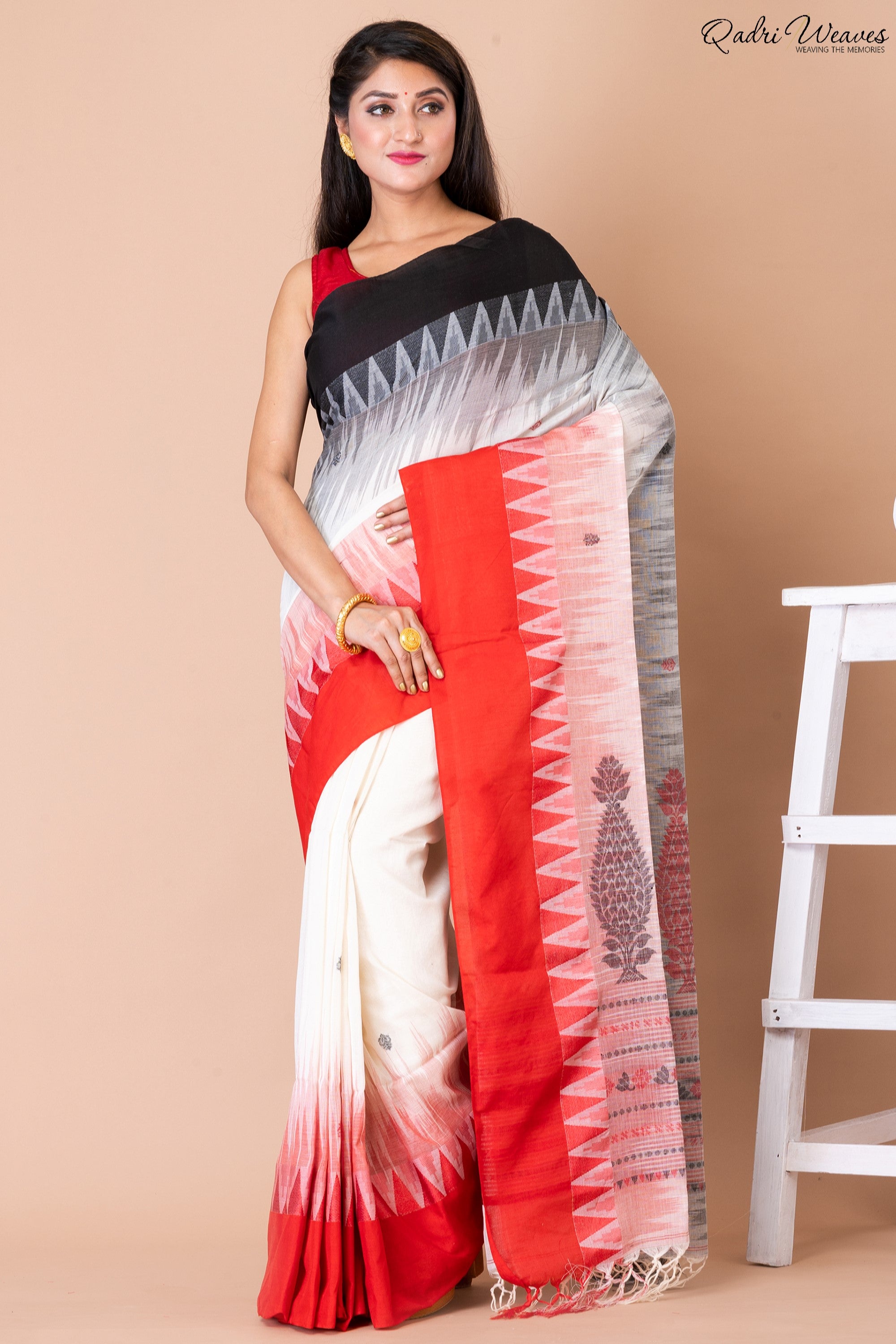 Handloom White & Red Pure Cotton Ikat Saree