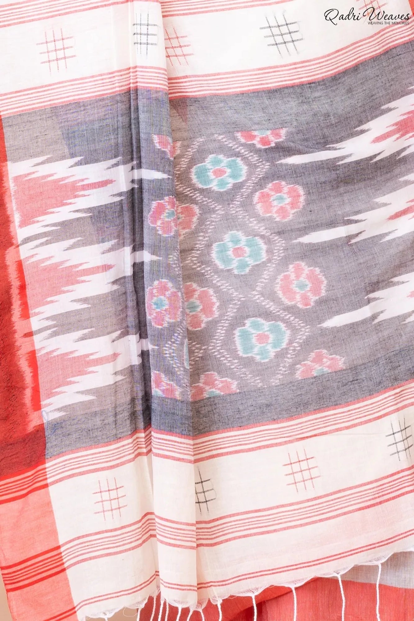 Handloom White Pure Cotton Ikat Saree