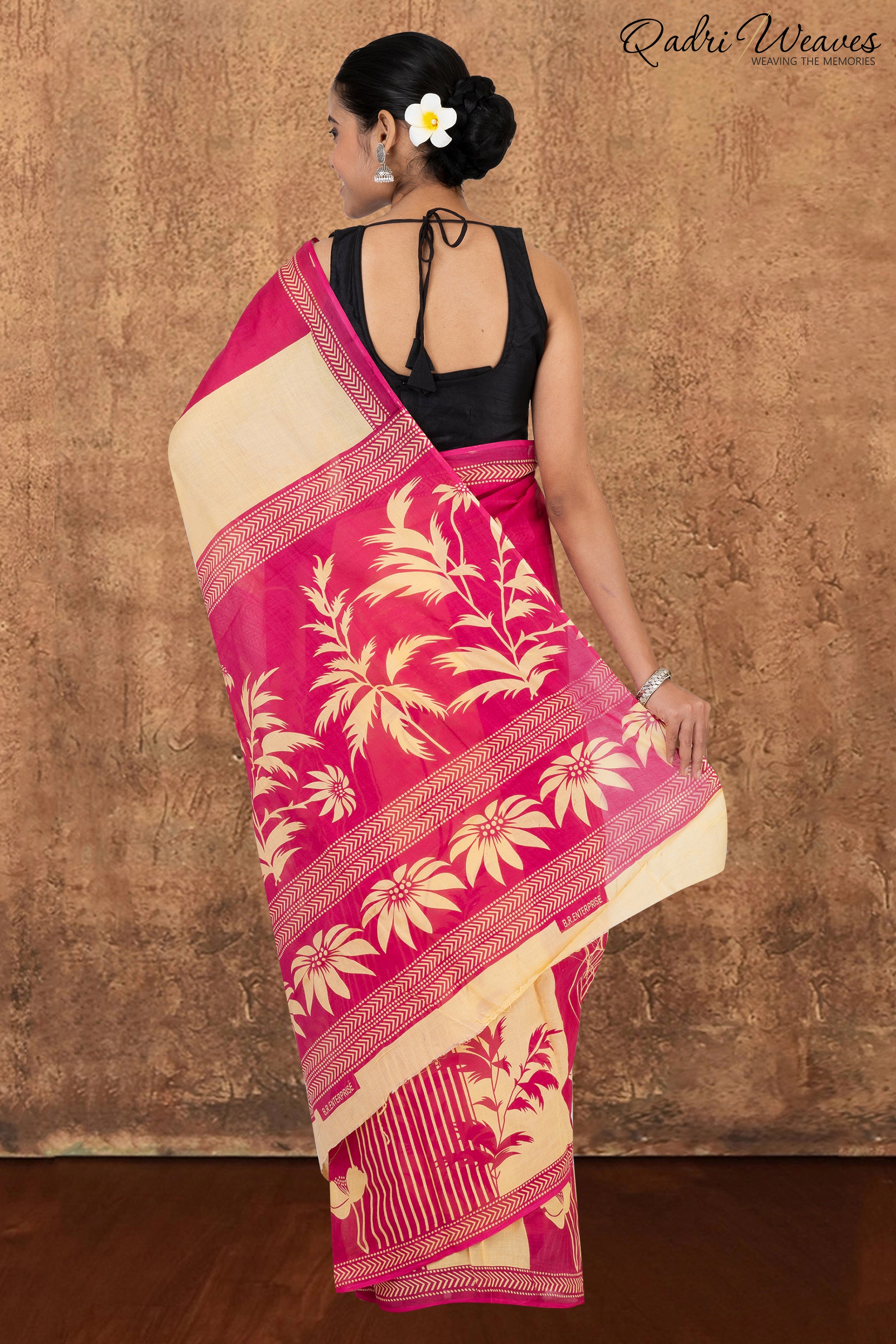 Printed Bright Pink Leaf & Flower Design Pure Mulmul Saree