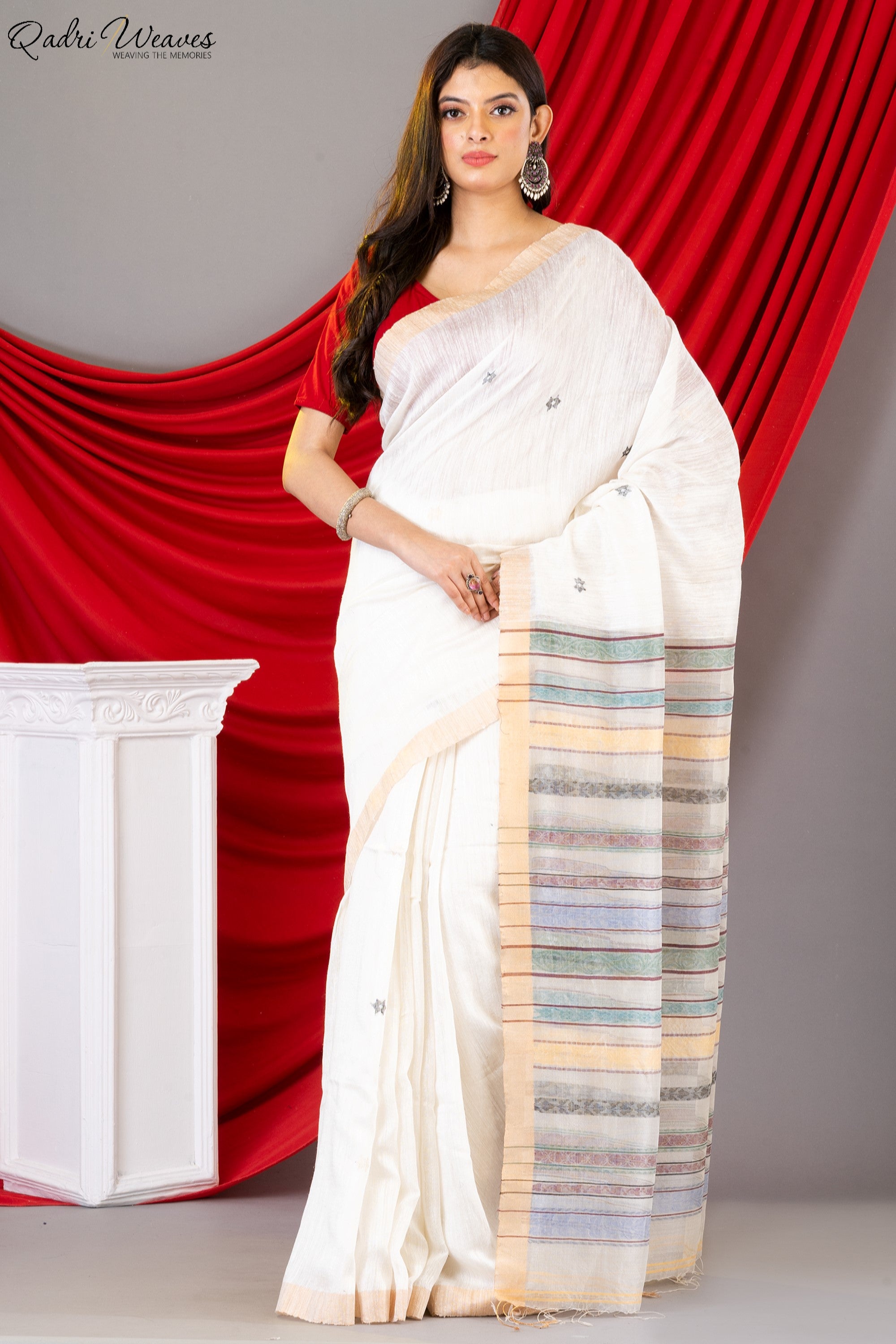 Handloom White Pure Silk Saree with Zari Border with Silk Mark