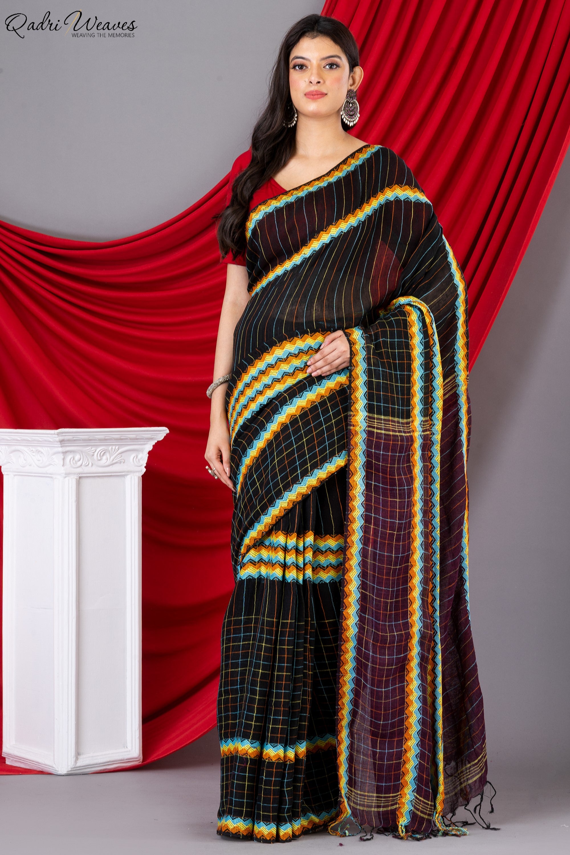 Handloom Black & Maroon Pure Linen Saree