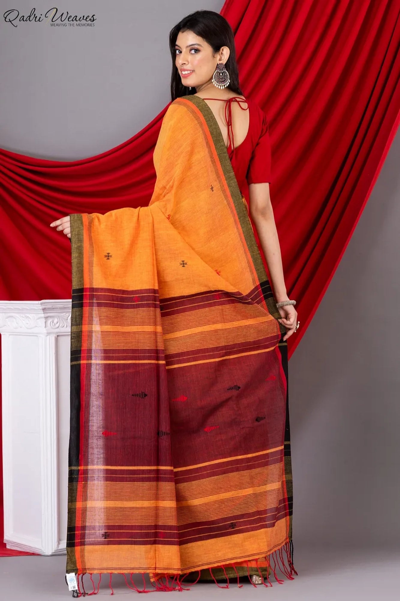 Handloom Fire & Maroon Fish Motif Premium Khadi Cotton Saree