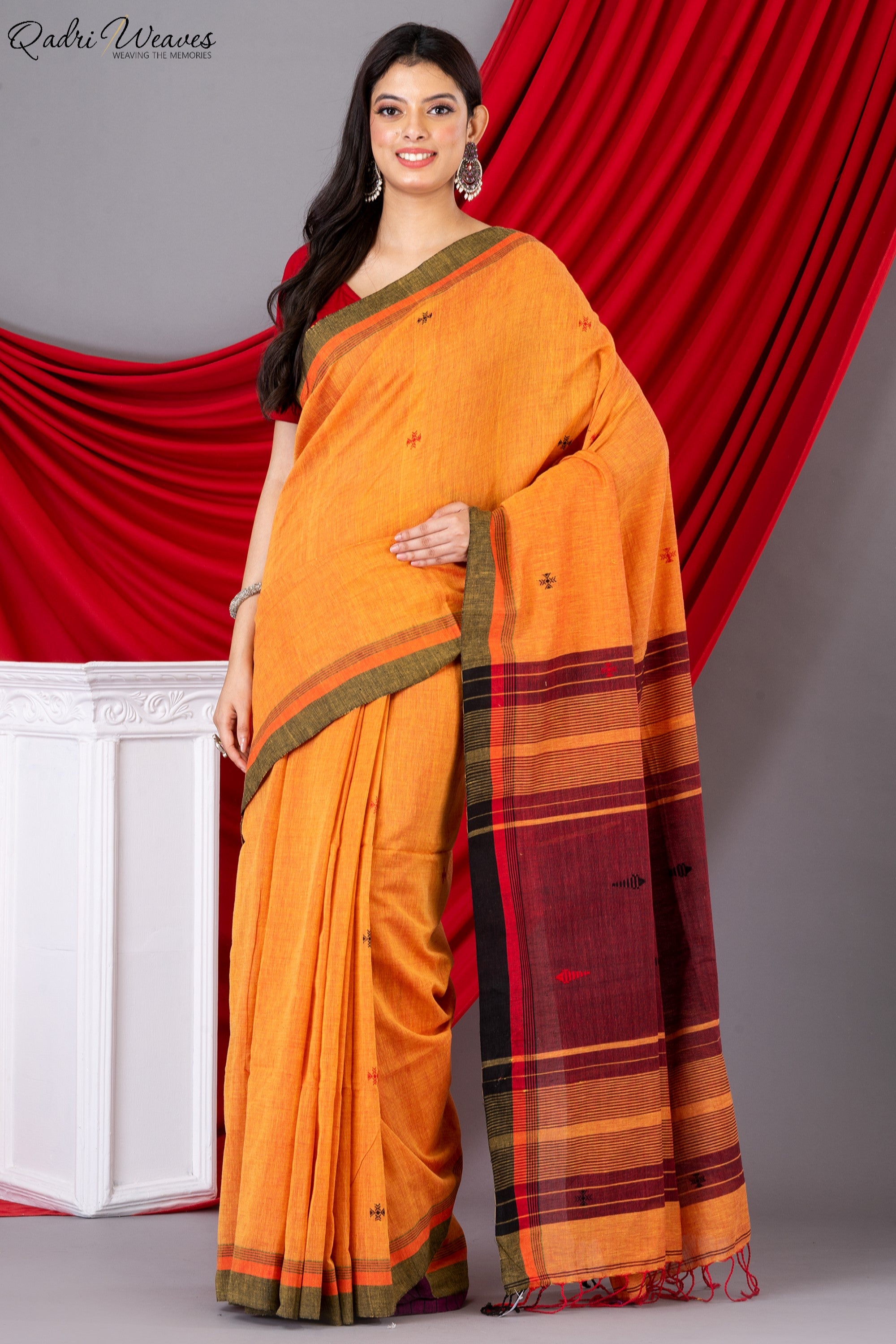 Handloom Fire & Maroon Fish Motif Premium Khadi Cotton Saree