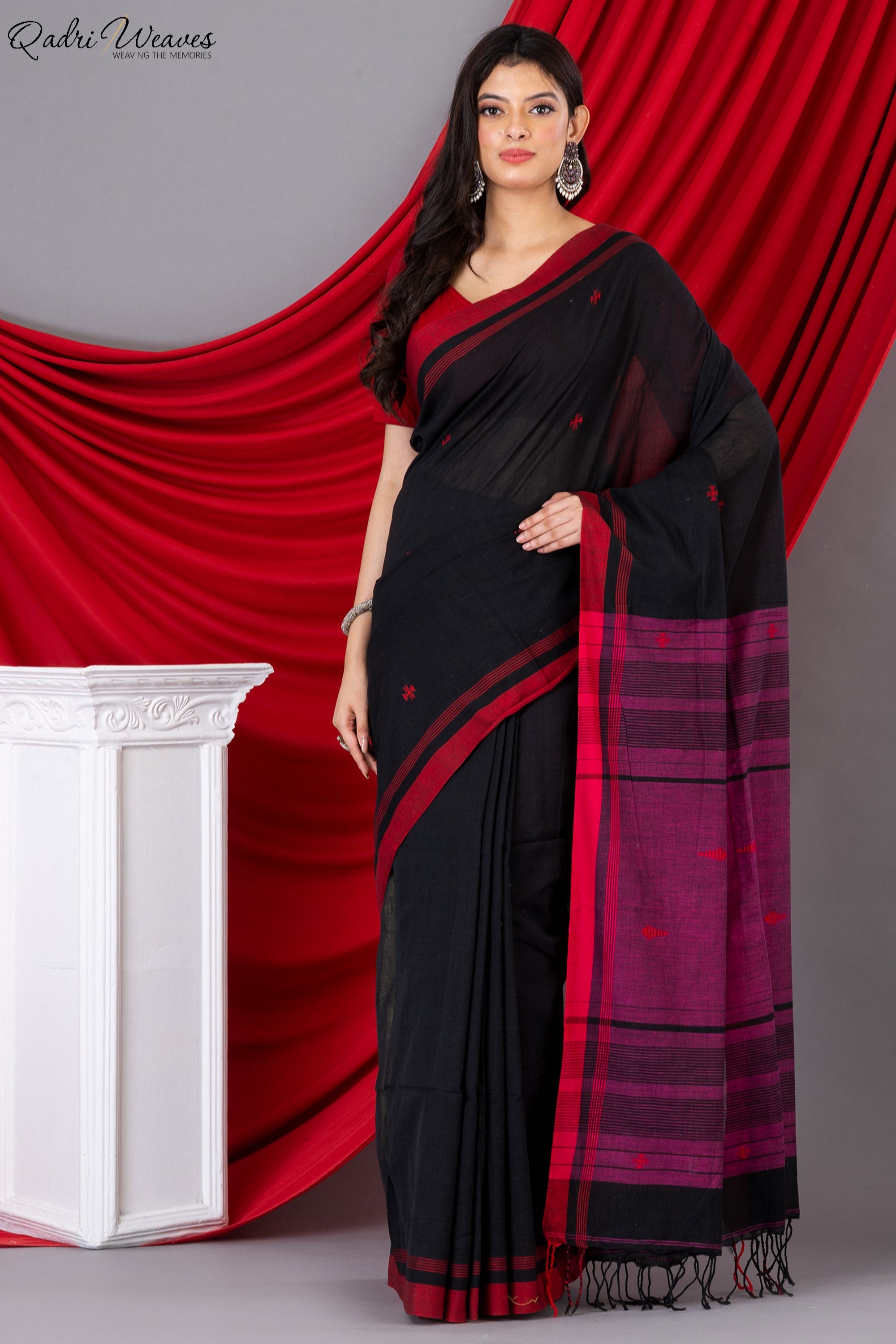 Handloom Black & Purple Fish Motif Premium Khadi Cotton Saree