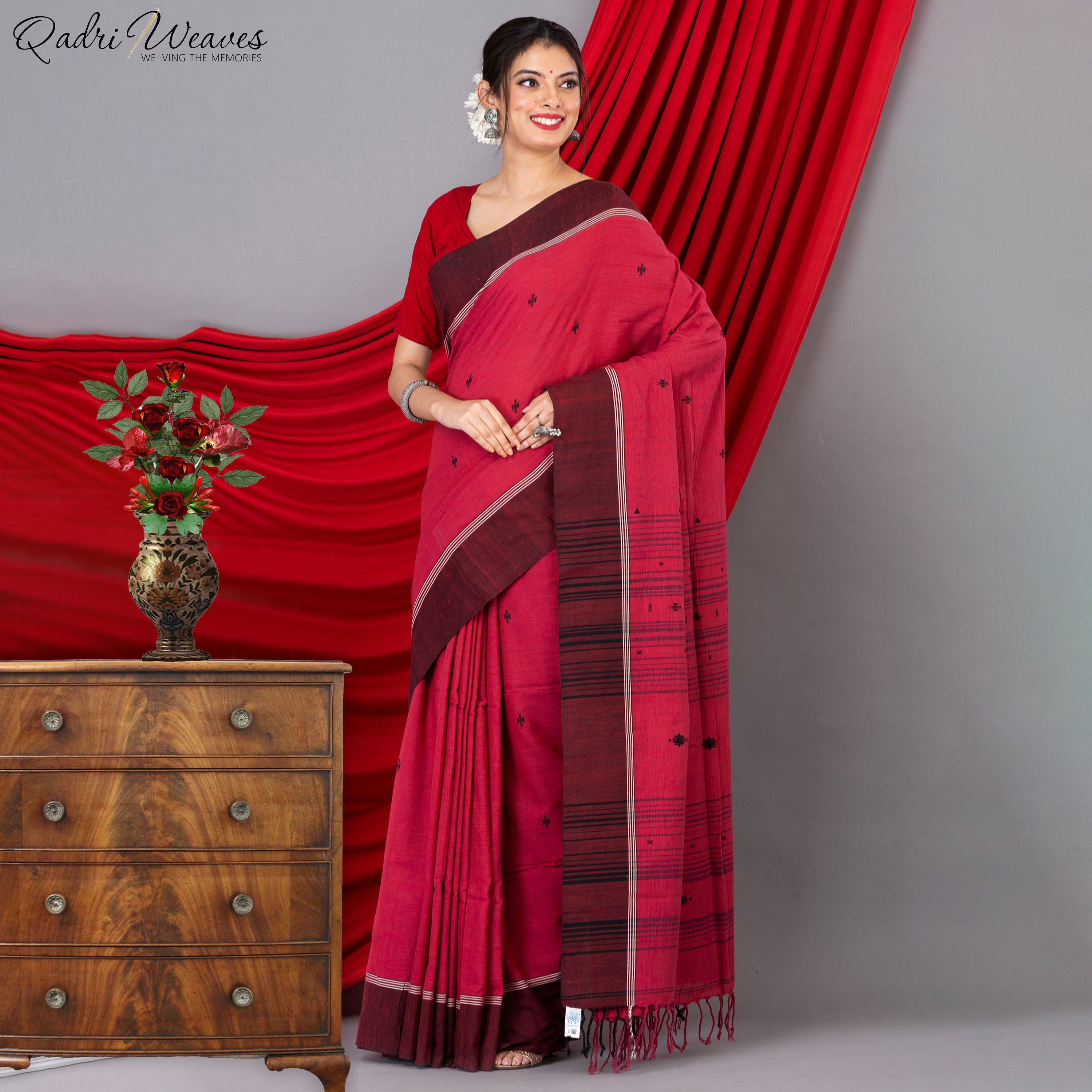 Buy Dual Tone Self Coloured Khadi Cotton Saree Online – Putul's Fashion