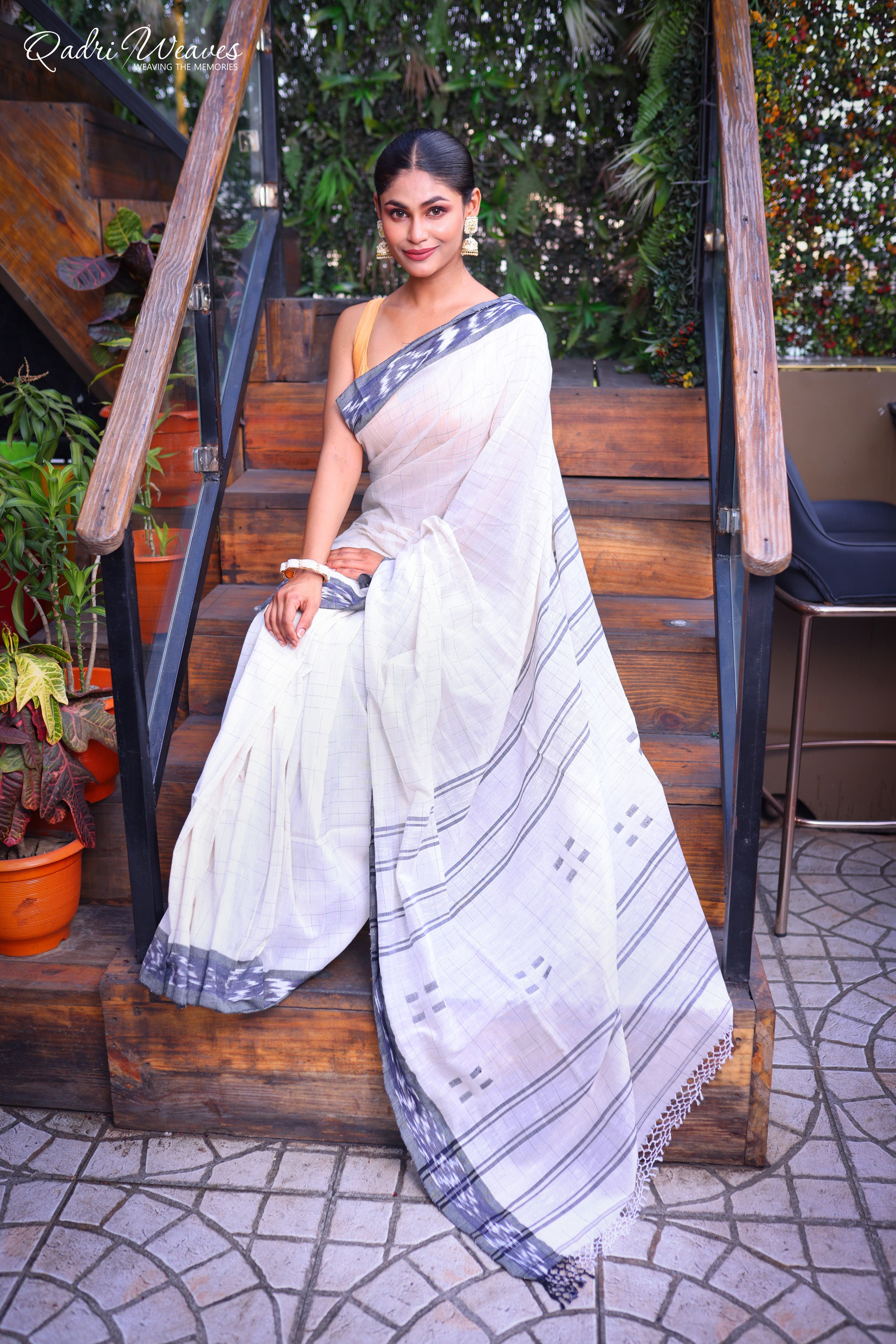 Handloom White Check With Striped Pallu Pure Premium Cotton Ikat Saree