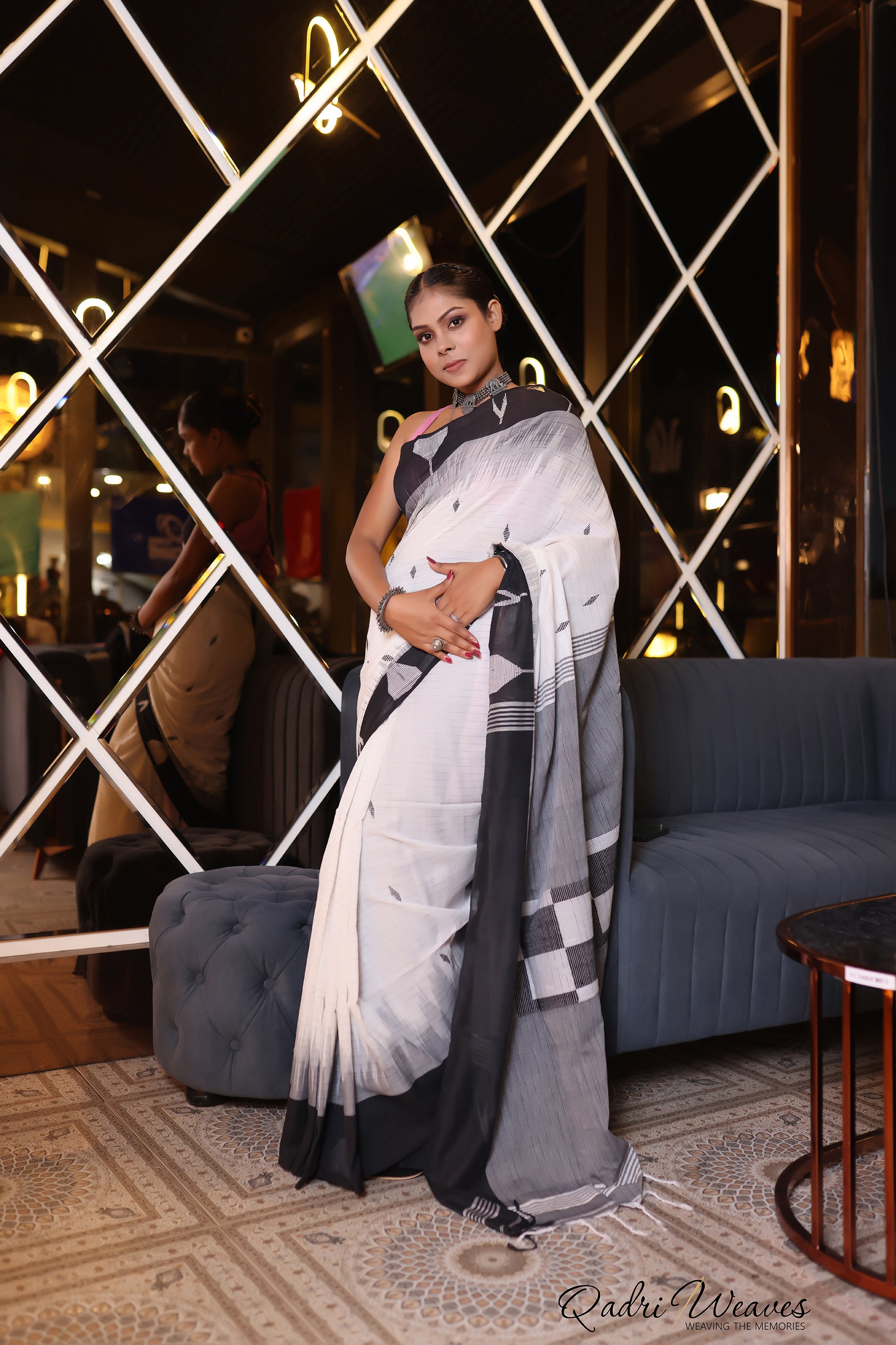 Handloom White and Grey Premium Cotton Box Design IKat Saree